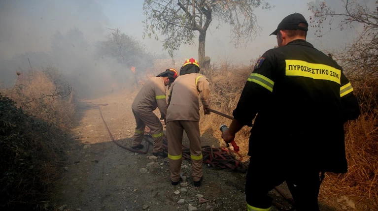 «Καλύτερη η εικόνα» της φωτιάς στην περιοχή Χιράδες Αρκαδίας