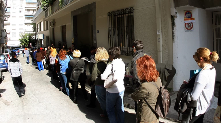 2.300 προσλήψεις σε ΟΤΑ, περιφέρειες και υπουργεία