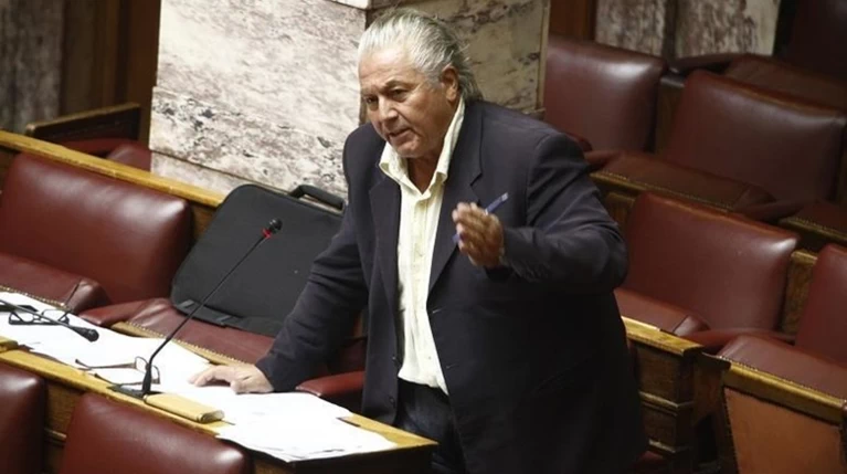 Παπαχριστόπουλος: Πρόταση μομφής εγώ δεν ψηφίζω