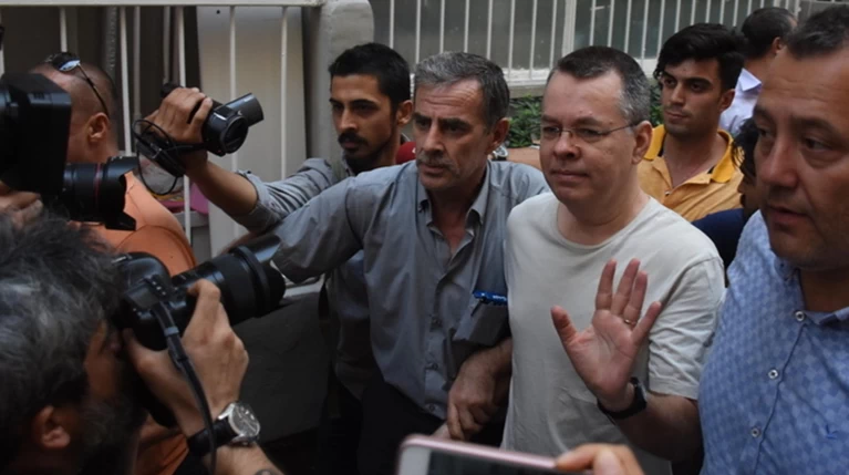 Τουρκία: Ελεύθερος ο Αμερικανός πάστορας Άντριου Μπράνσον