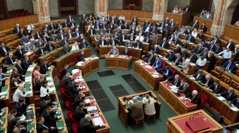 Ξεκινά η συζήτηση στην ΠΓΔΜ για την αλλαγή του Συντάγματος