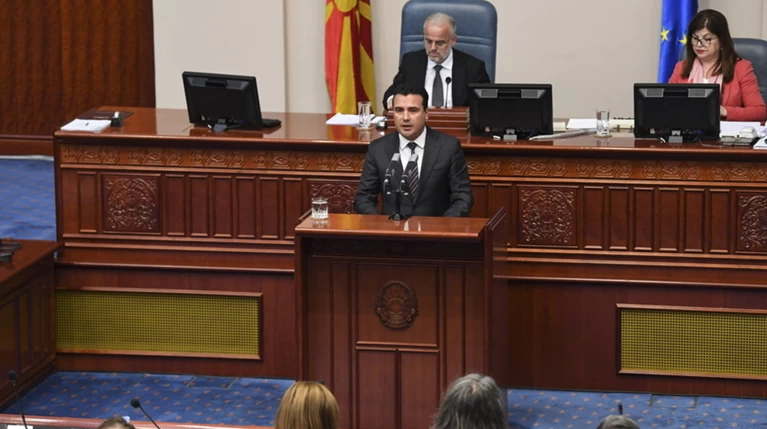 Ζάεφ: Ψήφο κατά συνείδηση για πλήρη ένταξη σε ΝΑΤΟ και ΕΕ