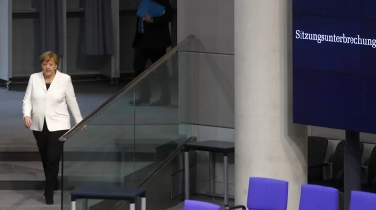 Μέρκελ για Brexit: Προετοιμαζόμαστε για κάθε ενδεχόμενο