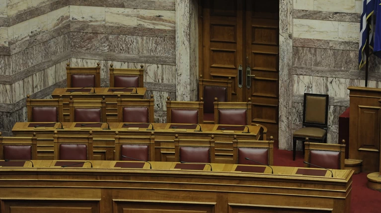 "Ακατανόητη" η παραίτηση Κοτζιά λένε τώρα στην κυβέρνηση