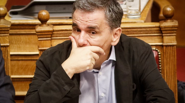 Τσακαλώτος: Πρόκληση η μείωση των κόκκινων δανείων την επόμενη διετία