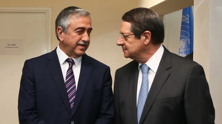 Συνάντηση Αναστασιάδη-Ακιντζί με χαμηλές προσδοκίες