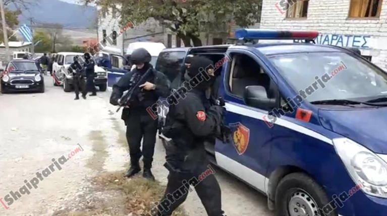 Νεκρός ο ομογενής που είχε πυροβολήσει Αλβανούς αστυνομικούς
