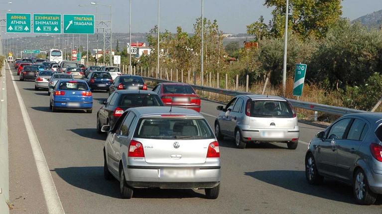 Ληστεία στα διόδια Τραγάνας - Πήραν μαζί τους την υπάλληλο