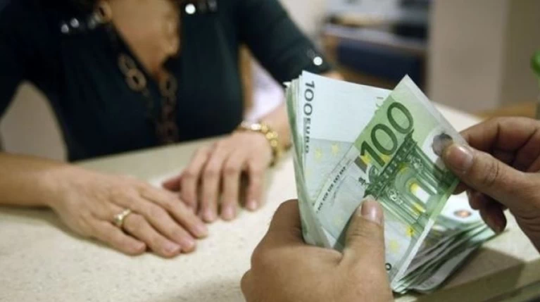 Μόνο ηλεκτρονικά οι αιτήσεις για αναδρομικά μέσω ΕΦΚΑ
