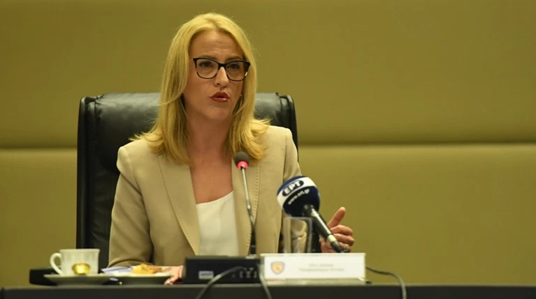 Προθεσμία για τις 22/11 πήρε η Δούρου από τον εισαγγελέα