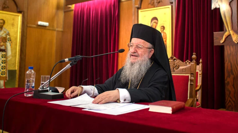 Άνθιμος: «Ρετσινιά για τους ιερείς η ιδιότητα του δημοσίου υπαλλήλου»