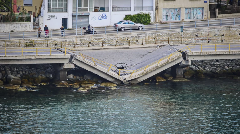 Καβάλα: Αναμένοντας το πόρισμα για την κατάρρευση της γέφυρας