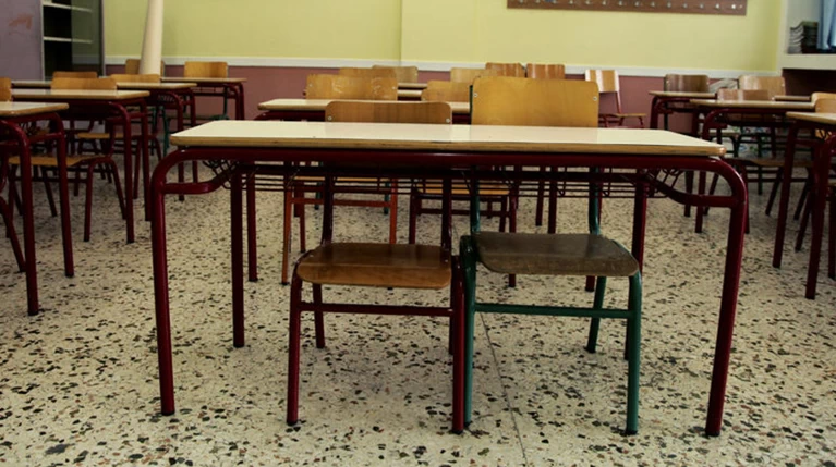 Αγρίνο: Ποινές σε 4 ανήλικους για τη ναφθαλίνη σε σχολείο