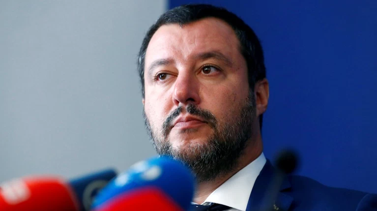 Σαλβίνι: Η Κομισιόν ετοιμάζεται να επιβάλει πειθαρχικά μέτρα