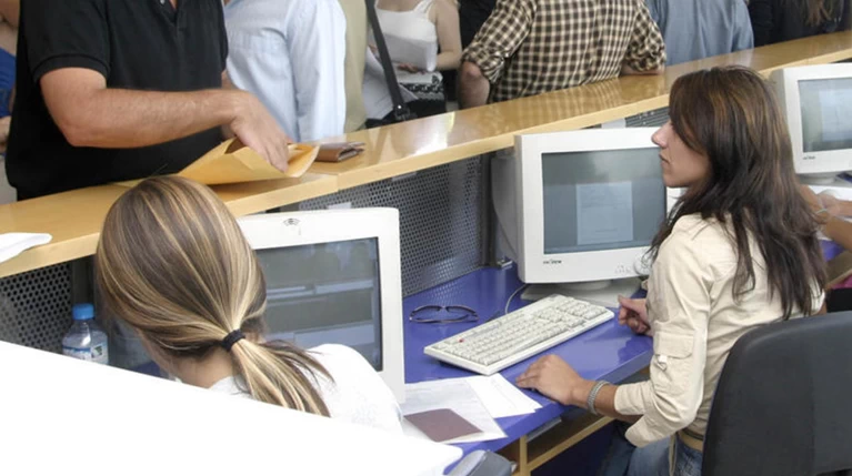 Έκθεση Δημόσιας Διοίκησης: Έρευνες σε Ταμεία, Δήμους, ΜΚΟ και...Μύκονο