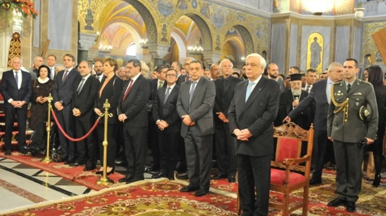 «Όχι» Παυλόπουλου στην αναθεώρηση του άρθρου 3 του Συντάγματος
