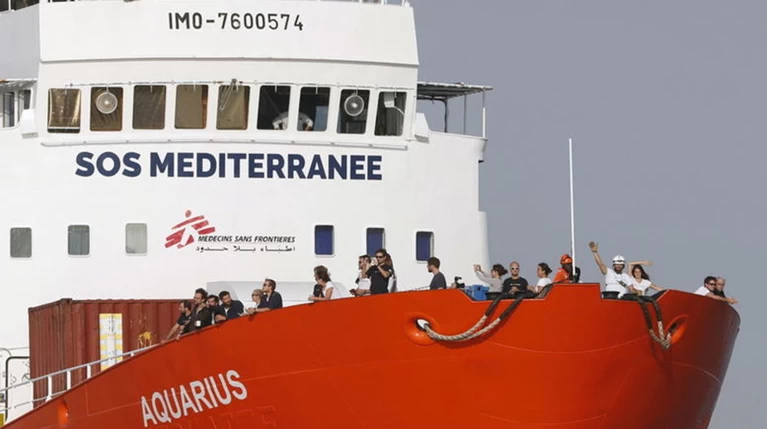 Ρίχνει άγκυρα το Aquarius: Τέλος στις διασώσεις προσφύγων