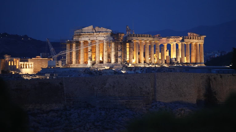 Μια διαφορετική, Χριστουγεννιάτικη, βόλτα στην Ακρόπολη