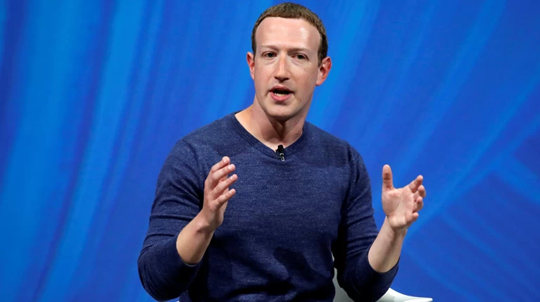 Νέο σκάνδαλο Facebook: Έδωσε σε 150 εταιρείες πρόσβαση στα μηνύματα χρηστών