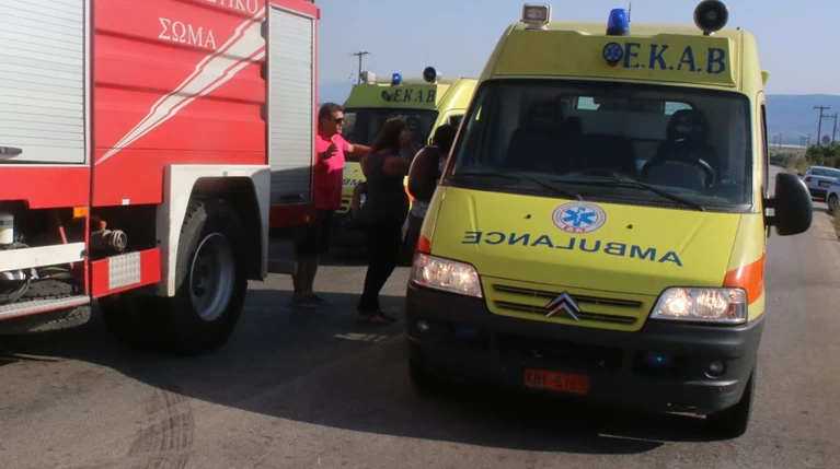 "Τρελή" κούρσα για ΙΧ που κατέληξε σε ποτάμι