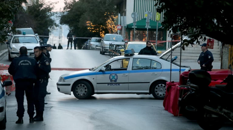 Οι νεόκοποι τρομοκράτες με τη βόμβα σε κουτί παπουτσιών ανησυχούν την ΕΛΑΣ