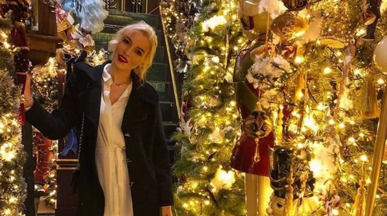 Εβελίνα GNTM: Ετσι γιόρτασε τα πρώτα γενέθλια της πανέμορφης κόρης της