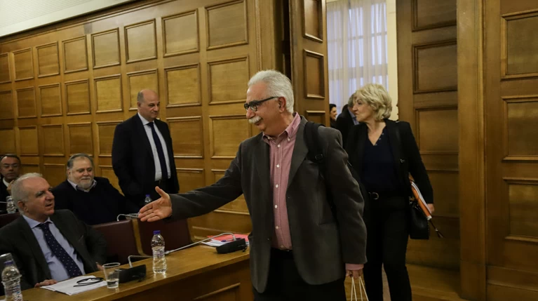 Στη Βουλή το σύστημα μόνιμων διορισμών εκπαιδευτικών