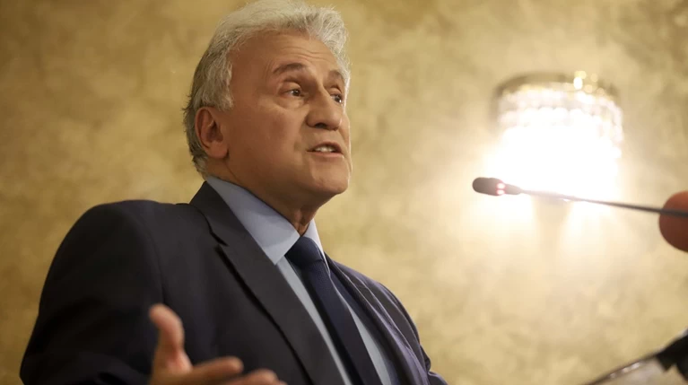Ψωμιάδης εναντίον Μπουτάρη: "Πολιτικός λαγός της Νοτοπούλου"