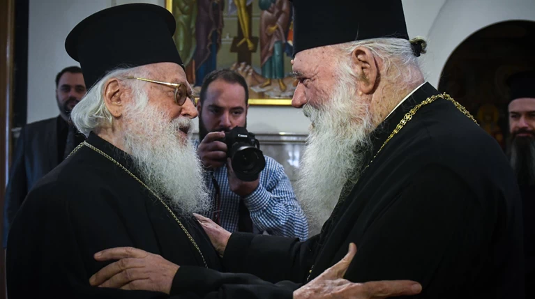 Συνάντηση Ιερώνυμου με τον Αλβανίας Αναστάσιο
