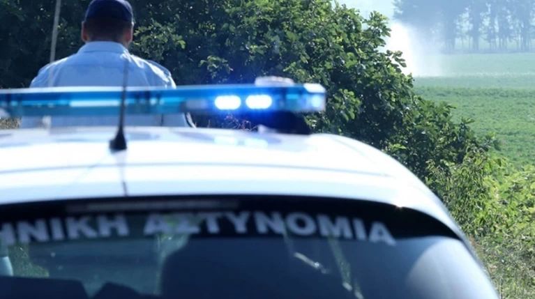 «Οπλοστάσιο» σε δύο σπίτια 53χρονου στο Βόλο