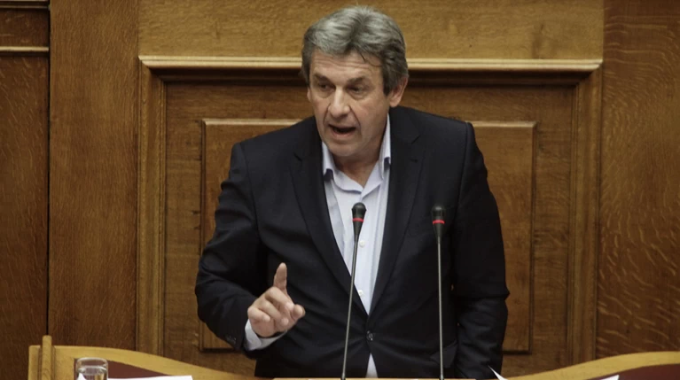 Στέφος (ΣΥΡΙΖΑ) : Κάποιοι στην ΕΕ δεν μπορούν να περπατήσουν λόγω αλκοόλ