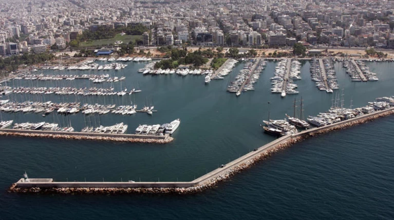 Τρεις δεσμευτικές προσφορές για τη μαρίνα Αλίμου σήμερα στο ΤΑΙΠΕΔ