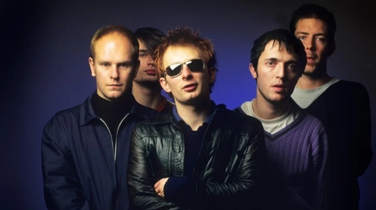 Ο Τομ Γιορκ των Radiohead εναντίον της Τερέζα Μέι για το Βrexit