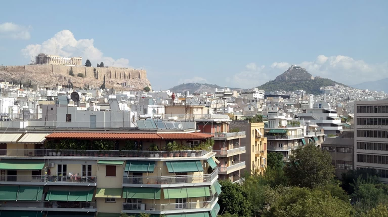 ΕΚΠΟΙΖΩ: Οι «κόφτες» στο νέο πλαίσιο για την πρώτη κατοικία