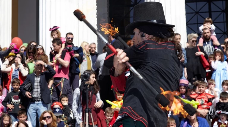 Γιορτάστε τις Απόκριες: Ολες οι δωρεάν εκδηλώσεις στην Αθήνα