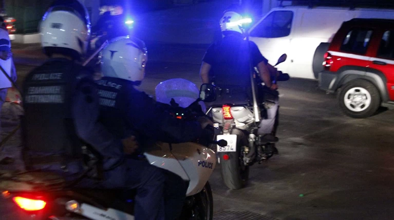 Ύποπτη για τη δολοφονία του 64χρονου στο Χαλάνδρι η Γερμανίδα σύντροφός του