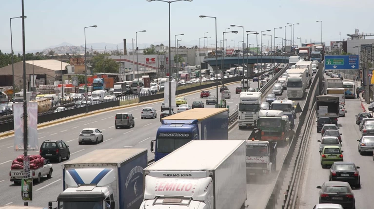 Έμφραγμα: Μποτιλιάρισμα 23 χιλιομέτρων στον Κηφισό