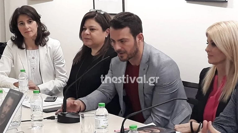 Θεσσαλονίκη: Απίστευτη κοσμοσυρροή στην παρουσίαση του βιβλίου του Ντάνου