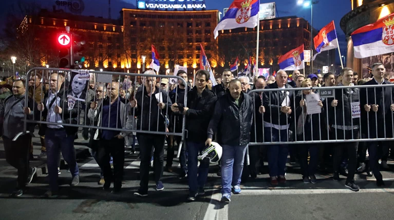 Όλα έτοιμα στο Βελιγράδι για τη συγκέντρωση κατά του Βούτσιτς