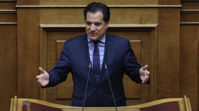 Γεωργιάδης: Μείωση των εισφορών-Σαχινίδης: Σύστημα με κίνητρα ασφάλισης