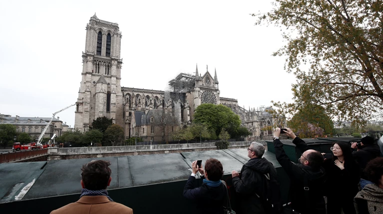 Notre Dame: Οι δωρεές ξεπερνούν τα 600 εκατομμύρια ευρώ