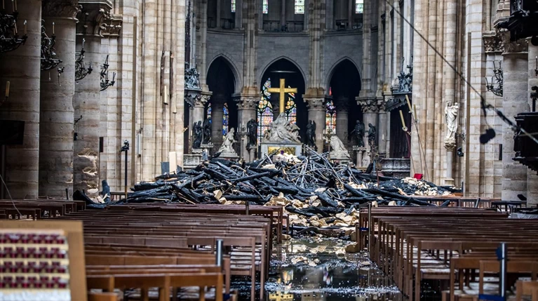 Η καταστροφή της Notre Dame ως προειδοποίηση για την Ευρώπη