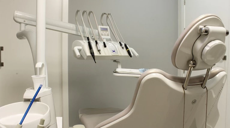 Θεσσαλονίκη: Ζευγάρι εκβίαζε 39χρονη οδοντίατρο για 50.000€