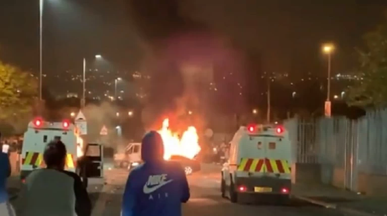 Νέα γυναίκα νεκρή στη Β. Ιρλανδία-Τρομοκρατία βλέπουν οι αρχές (βίντεο)