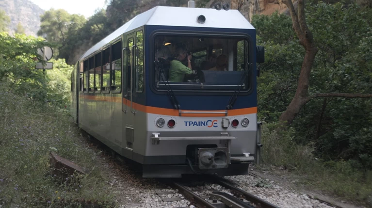 Κατολίσθηση στη γραμμή Διακοπτό-Καλάβρυτα-Διακοπή δρομολογίων