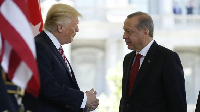 Middle East Eye: Επίσκεψη Τραμπ στην Τουρκία τον Ιούλιο