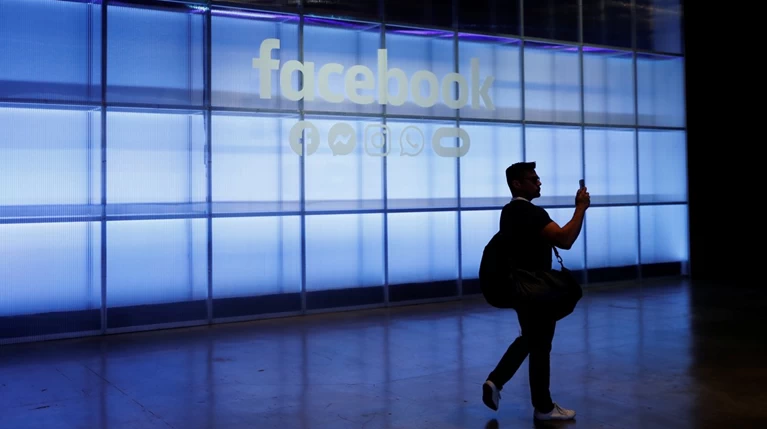 Fake news και ευρωεκλογές: Τι κάνει το Facebook;