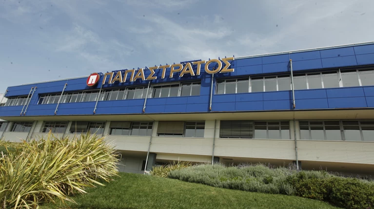 Τι απαντά η Παπαστράτος για την επταήμερη εργασία