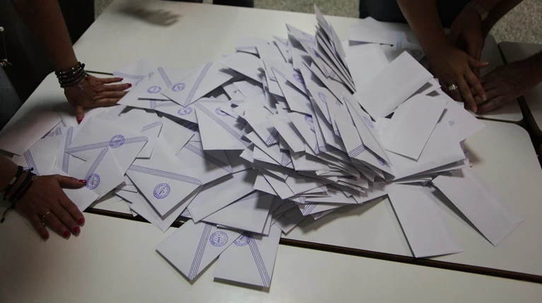 Opinion Poll: Διαφορά 13,3% ΝΔ - ΣΥΡΙΖΑ στο Νότιο Αιγαίο