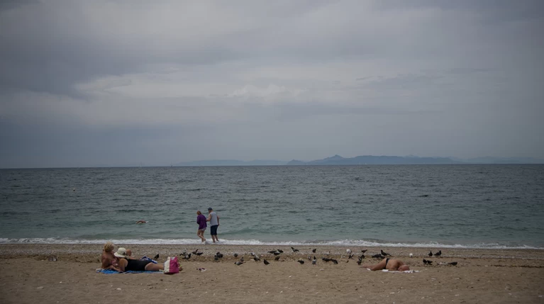 Meteo: Στους 32 βαθμούς η θερμοκρασία με αφρικανική σκόνη